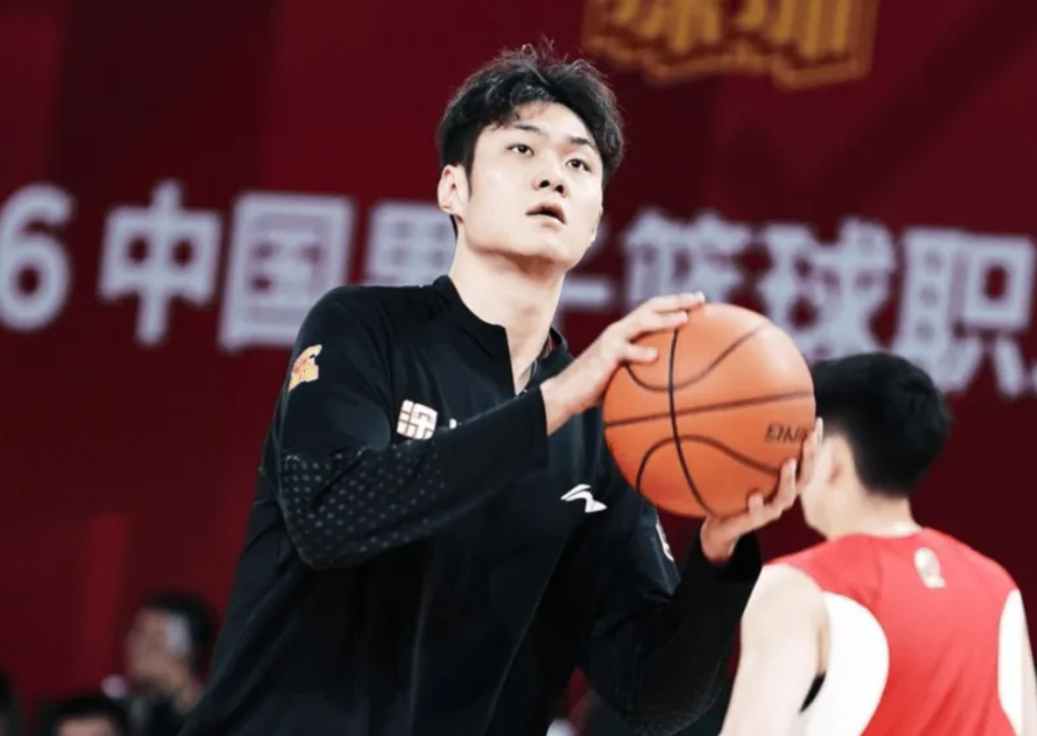 乐鱼体育app下载-深圳队锋线小将感恩杜锋：杜导水平CBA顶尖，教练会了我很多