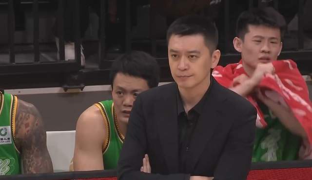 乐鱼体育登录入口-央视不播！今晚7:35，辽篮恶斗强敌，国手正式复出，杨鸣全力止颓