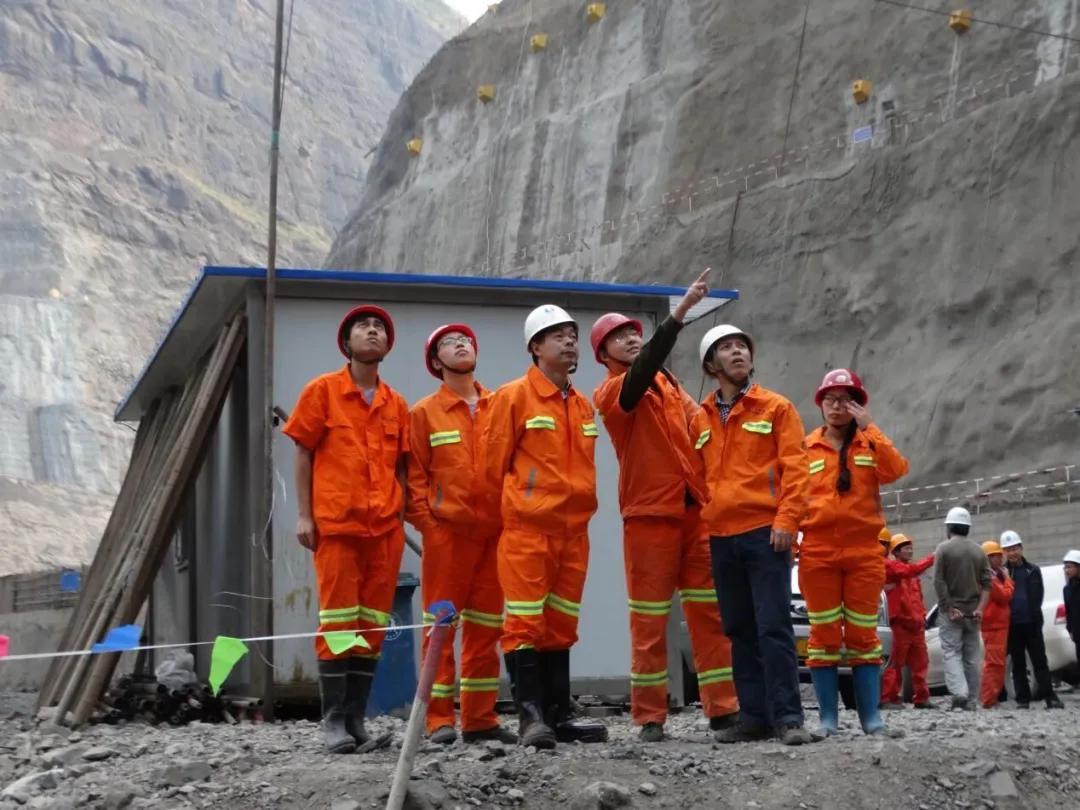 乐鱼体育登录入口-西方媒体：哪怕中国全力以赴，也不可能按时建成这样庞大的工程