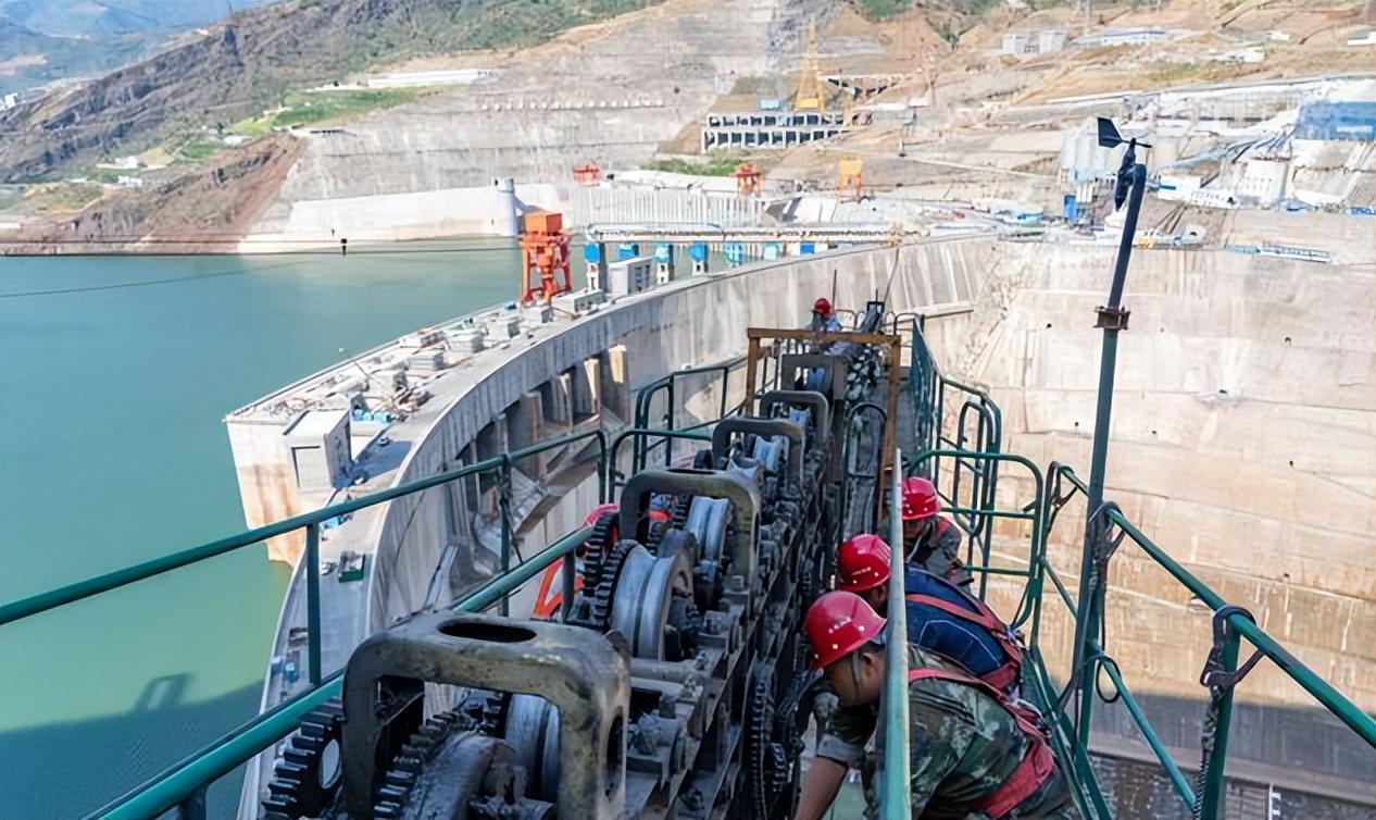 乐鱼体育登录入口-西方媒体：哪怕中国全力以赴，也不可能按时建成这样庞大的工程