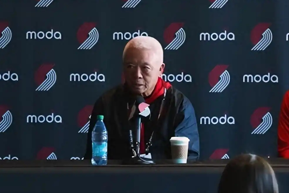 乐鱼体育官方入口-小杨新消息！无缘G联赛最佳阵容，请队友吃大餐，还有一重磅喜讯