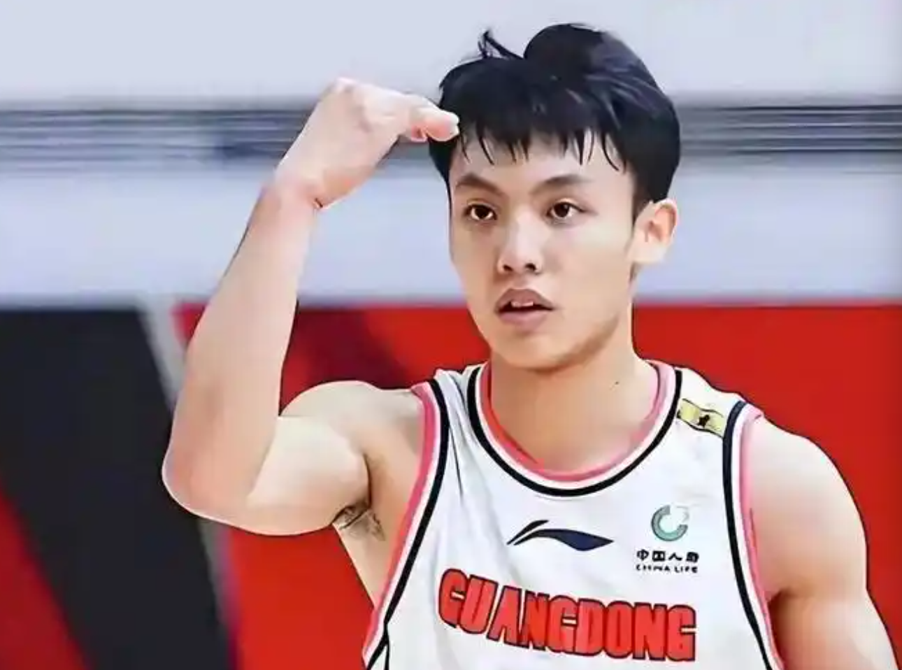 乐鱼体育-充分认可，奎因大赞徐杰！