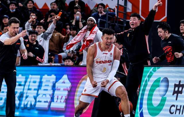 乐鱼体育app下载-毫无悬念！贺希宁加冕CBA常规赛MVP，场均狂砍20+5+4还要率队争冠